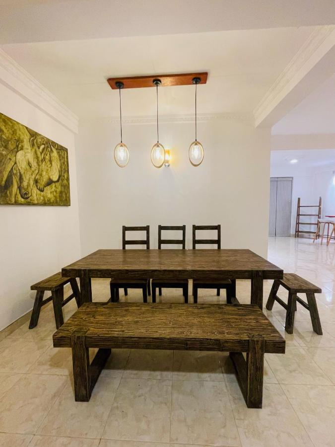Rusty Bunk Villa Канди Экстерьер фото